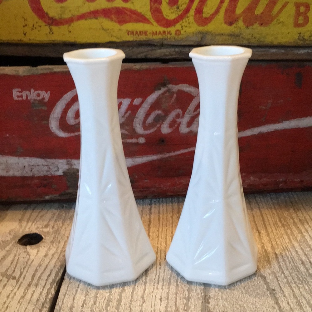 Vintage Set of 2 Hoosier Milkglass Bud Vases